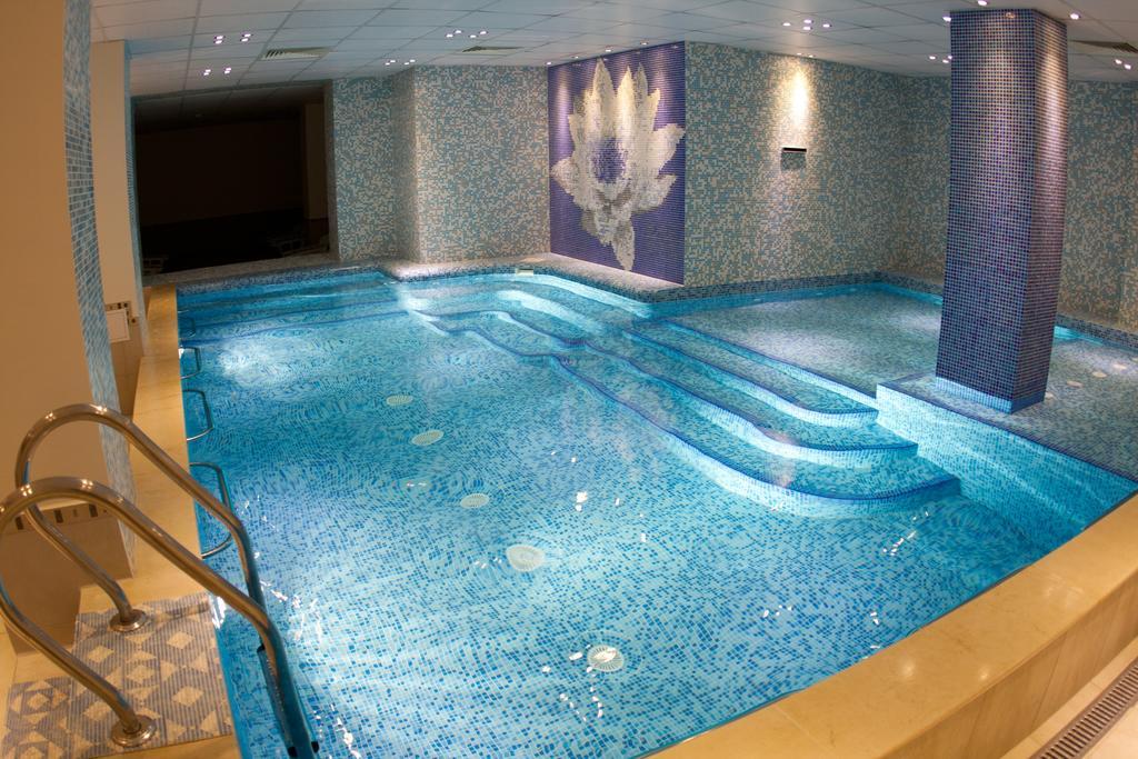 Hotel Balneo Comlex Medica Narechen Narechenski Bani Zewnętrze zdjęcie