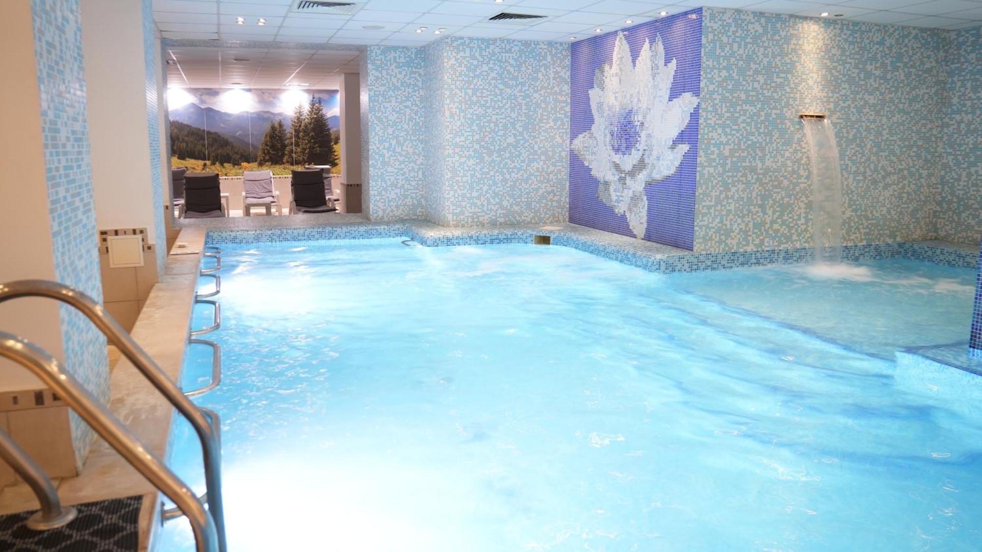 Hotel Balneo Comlex Medica Narechen Narechenski Bani Zewnętrze zdjęcie